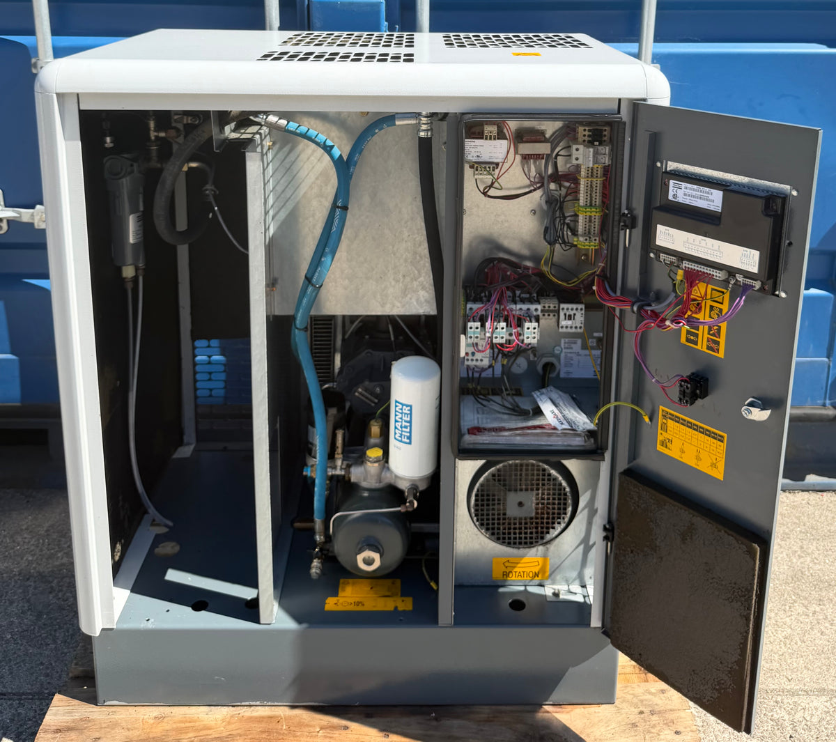 Atlas Copco GA11 Floor Mounted Rotary Screw Compressor, 11Kw, 42cfm, 13Bar!