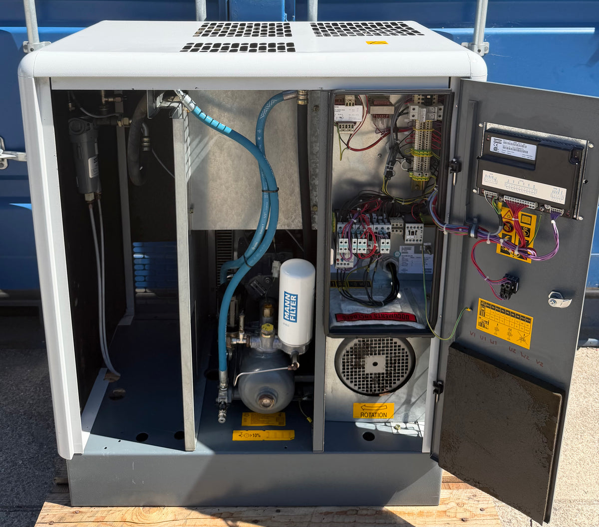 Atlas Copco GA11 Floor Mounted Rotary Screw Compressor, 11Kw, 42cfm, 13Bar!