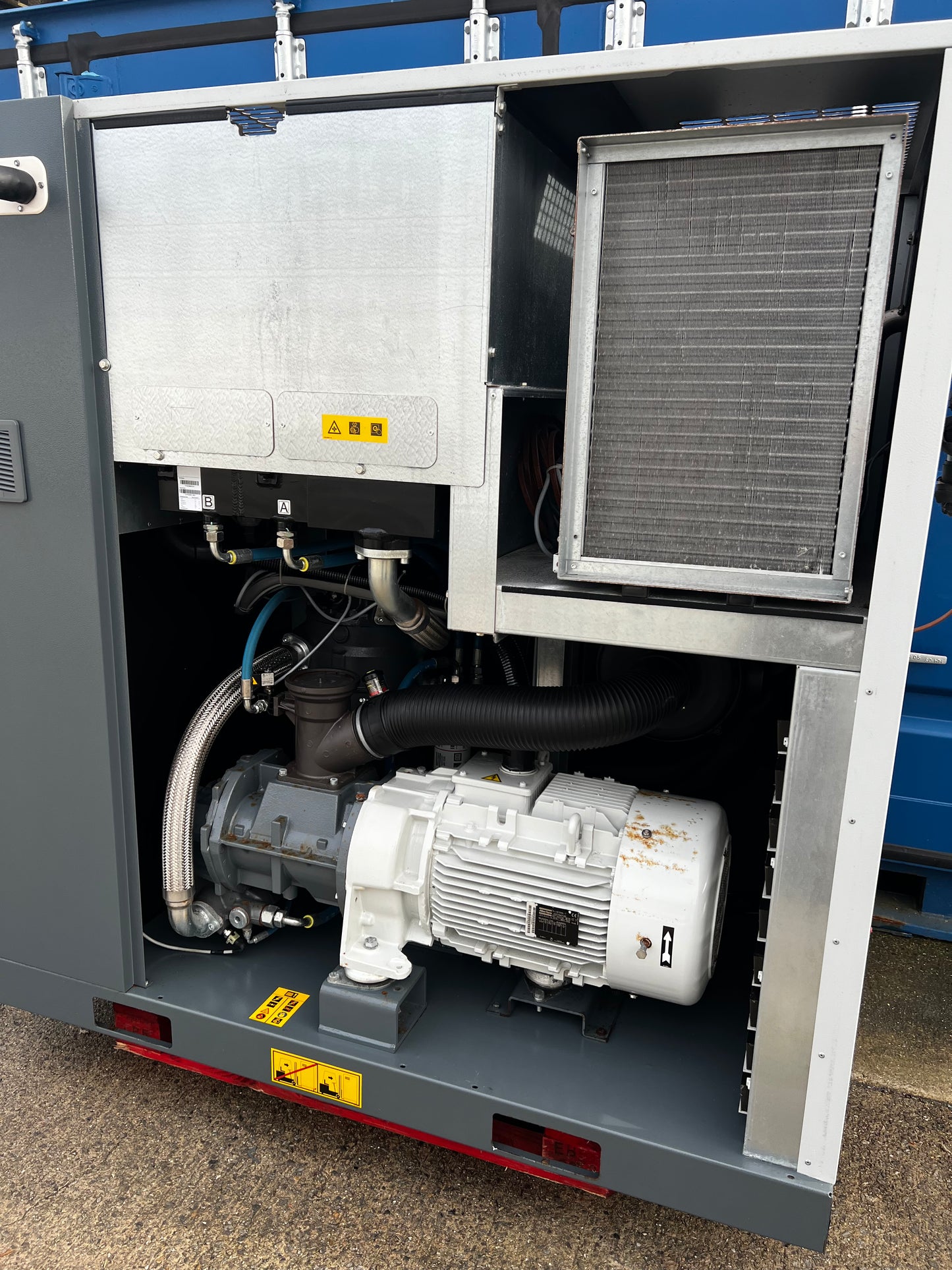 Atlas Copco GA37FF Rotary Screw Compressor + Dryer 37Kw, 50Hp, 180Cfm, 12.75Bar!