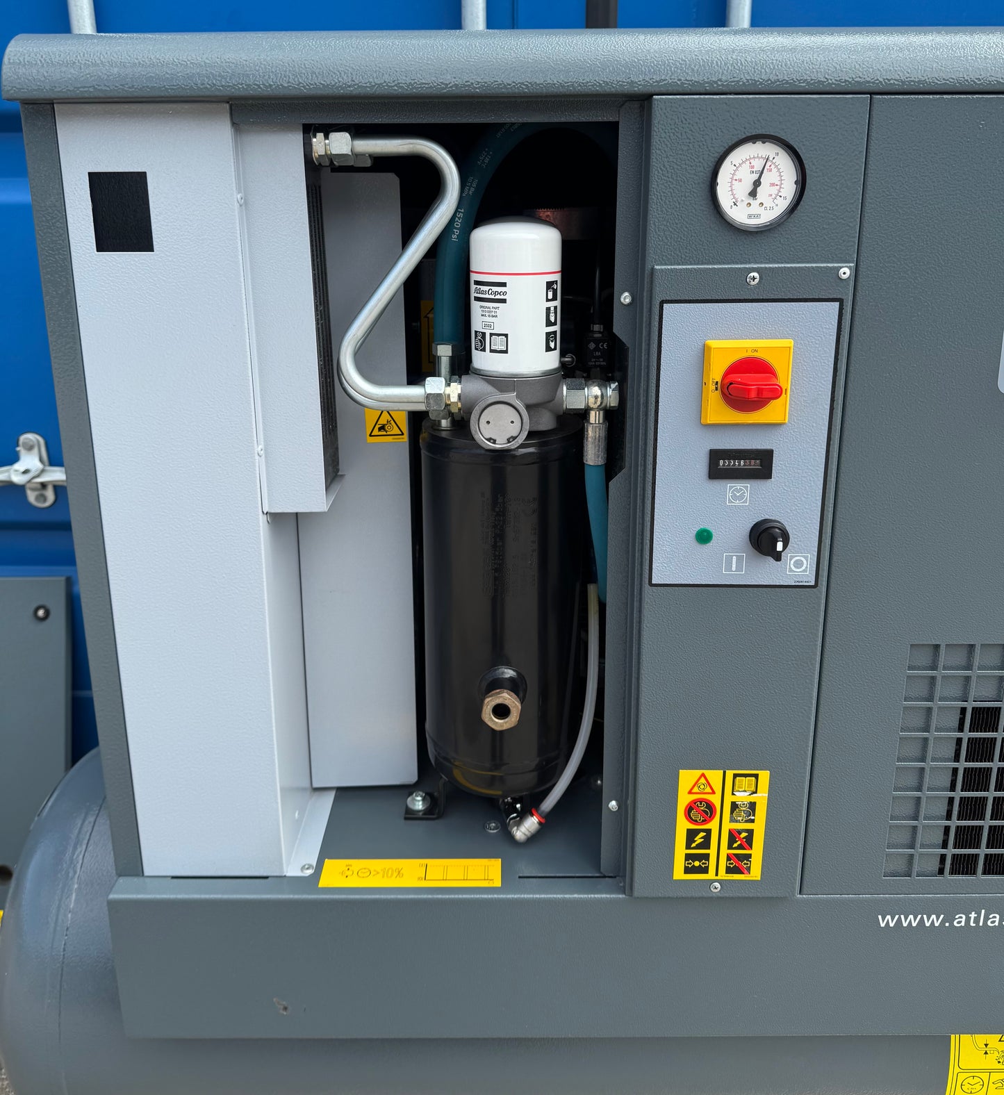 Atlas Copco GX2FF Receiver Mounted Rotary Screw Compressor With Dryer! 230v Single Phase