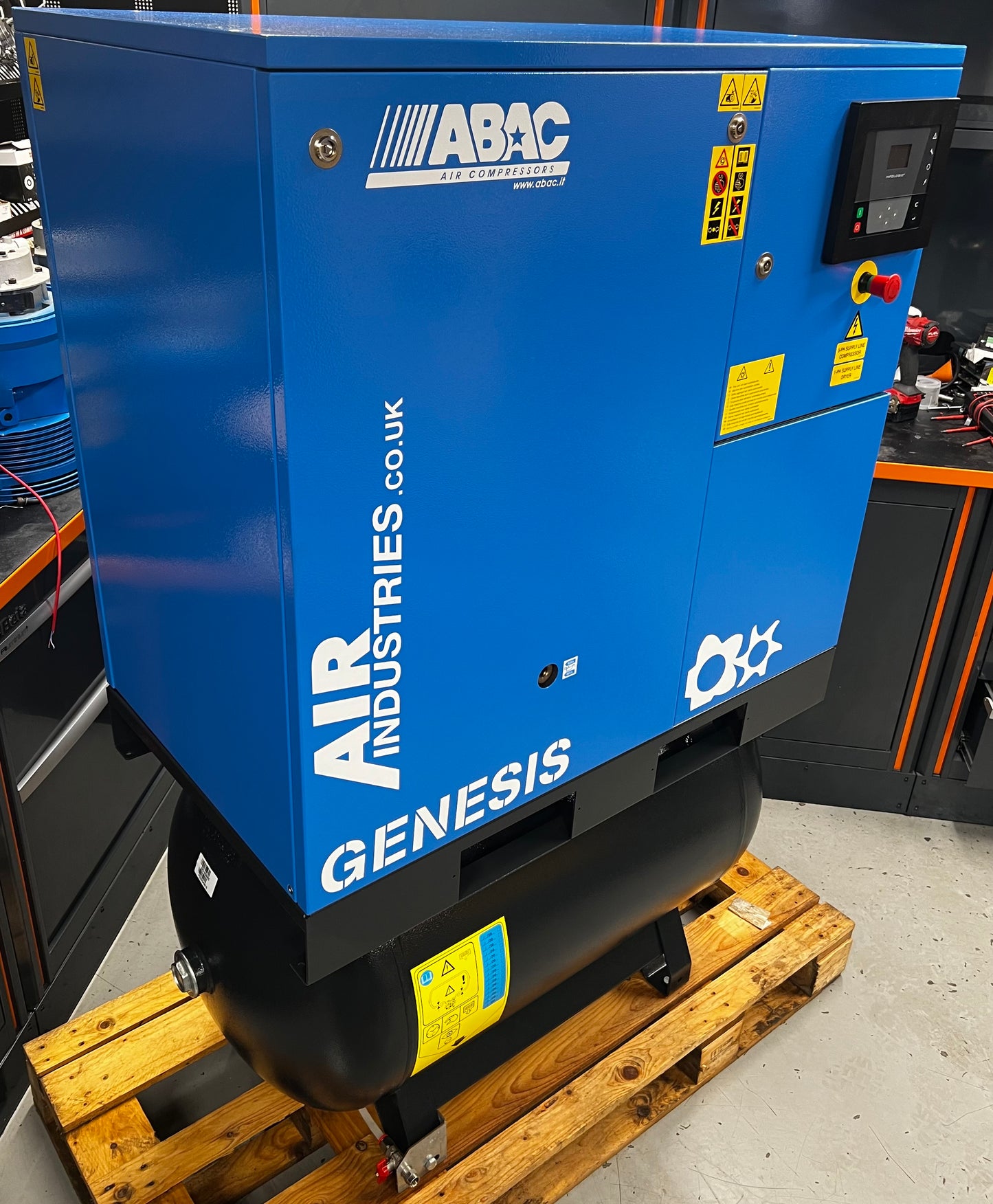 ABAC Genesis 11 Receiver Mounted Rotary Screw Compressor + Dryer! 11Kw, (59Cfm)