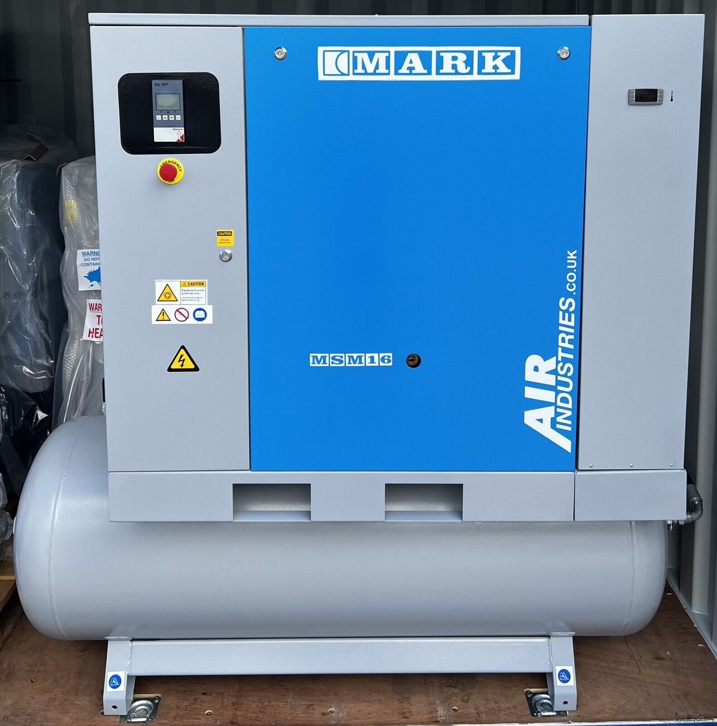 New Mark MSM16D Receiver Mounted Rotary Screw Compressor + Dryer, 15Kw, 81.5Cfm!