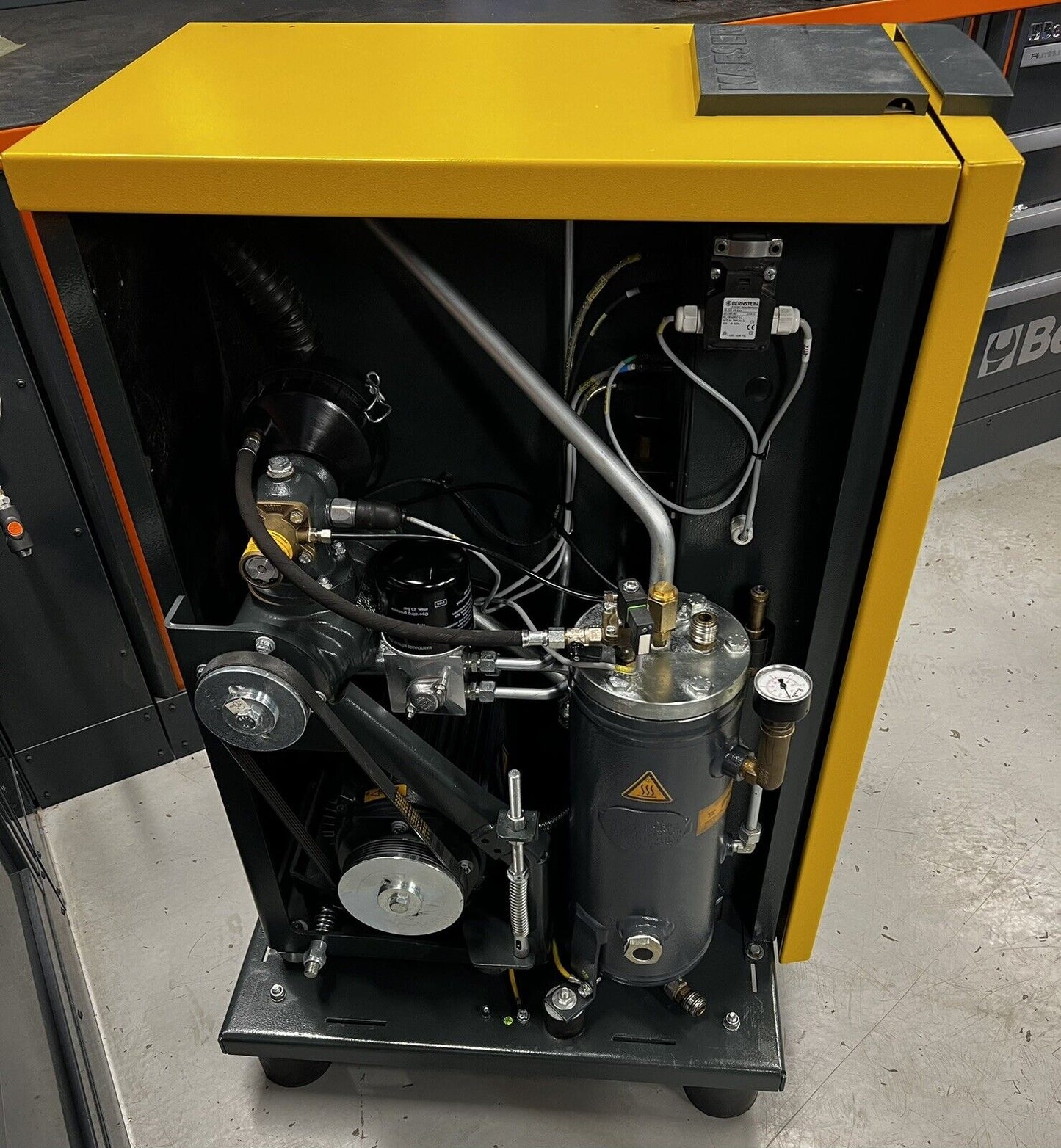 HPC / Kaeser SM12 Rotary Screw Compressor (7.5Kw, 27CFM, 15Bar, 217psi)