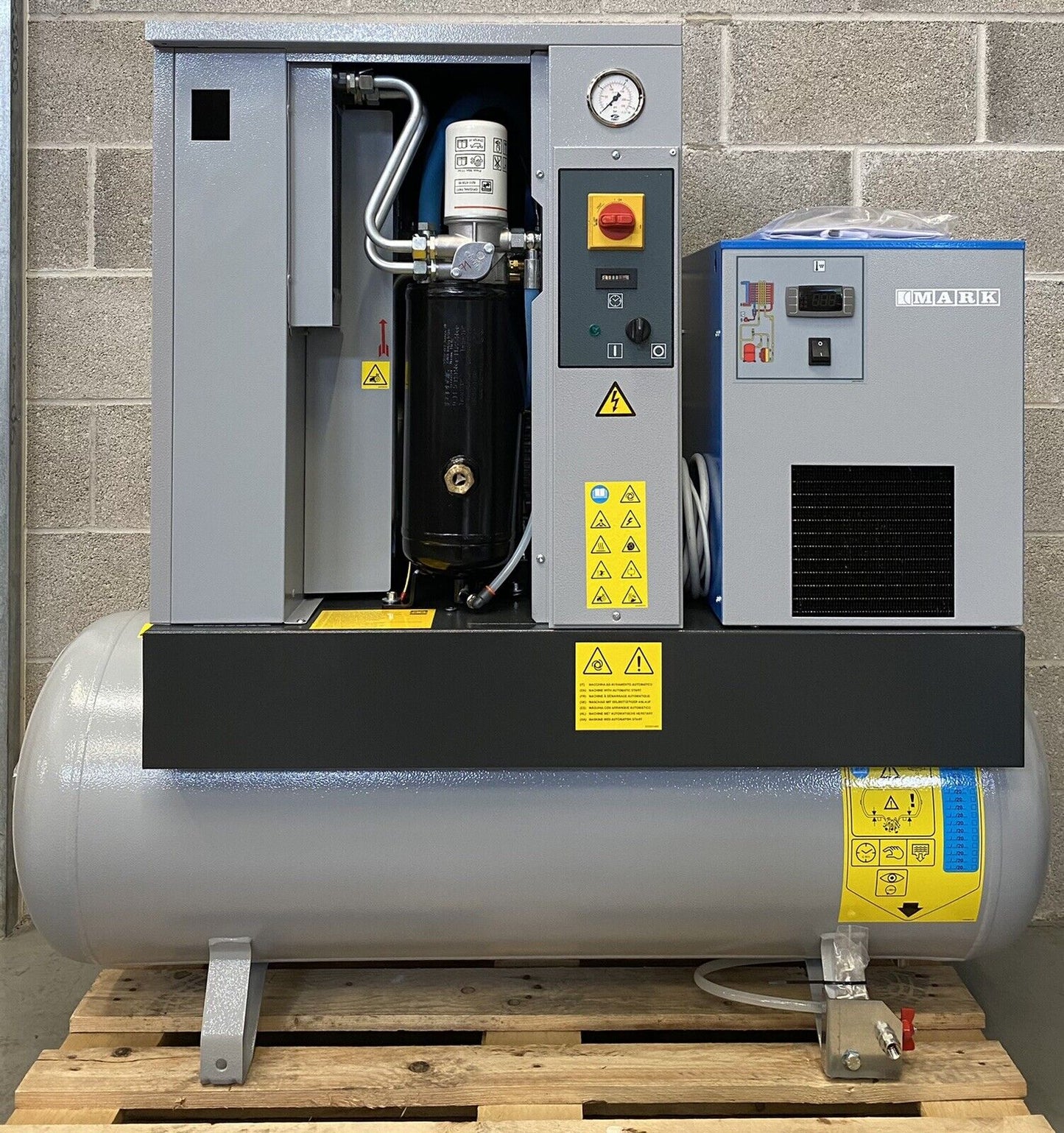 MARK MSM2.2D Receiver Mounted Screw Compressor + Dryer (230V Single Phase)