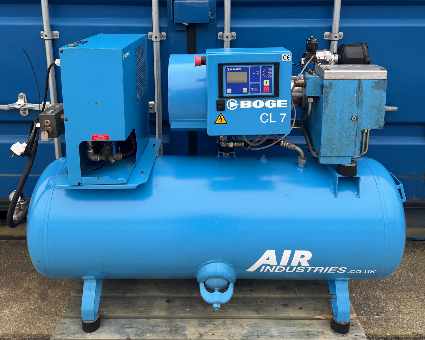Boge CLD7-270 Receiver Mounted Rotary Screw Compressor + Dryer (25Cfm, 5.5Kw)