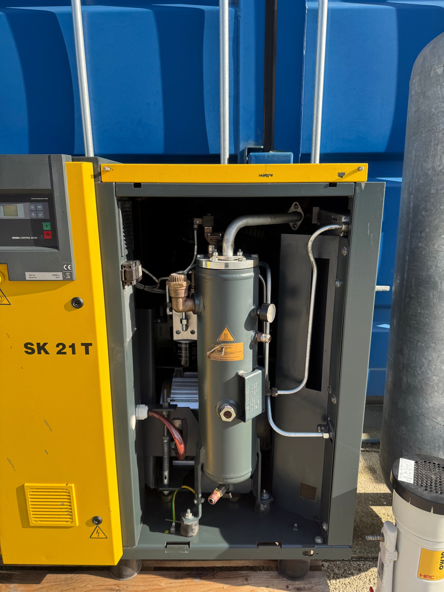 Kaeser / HPC SK21T Rotary Screw Compressor Package + Dryer + Receiver (8Bar, 64CFM)