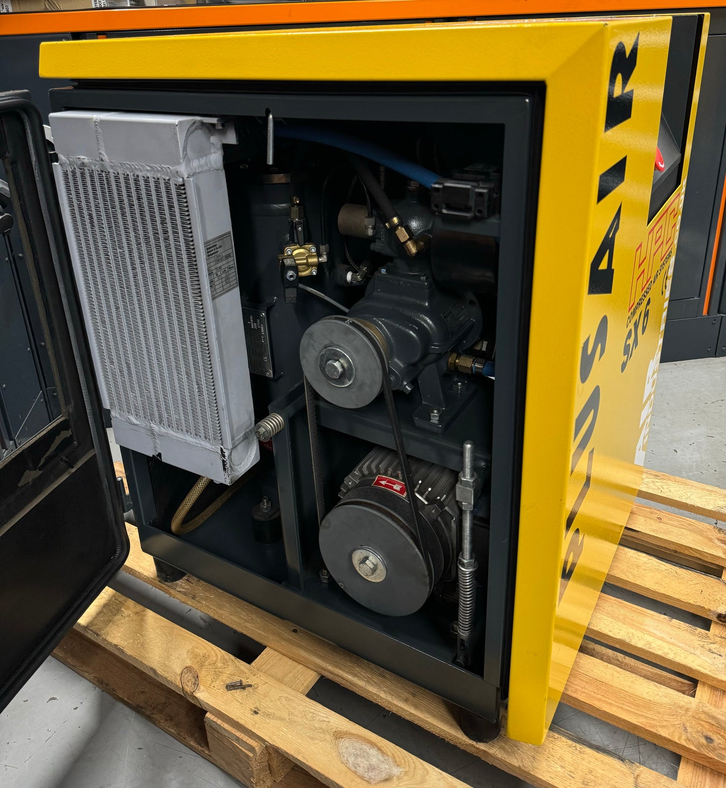 HPC / Kaeser SX6 Floor Mounted Rotary Screw Compressor (4.0Kw, 21CFM)