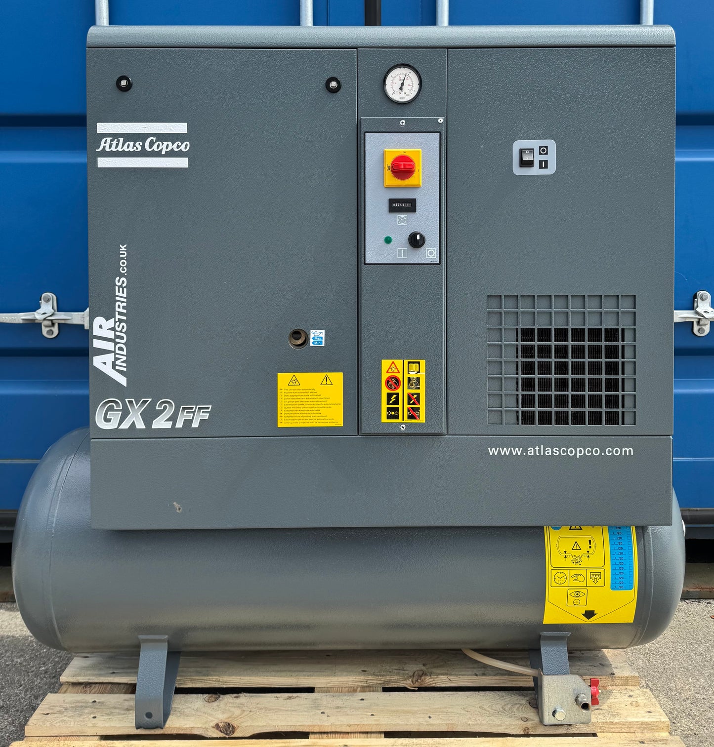 Atlas Copco GX2FF Receiver Mounted Rotary Screw Compressor With Dryer! 230v Single Phase
