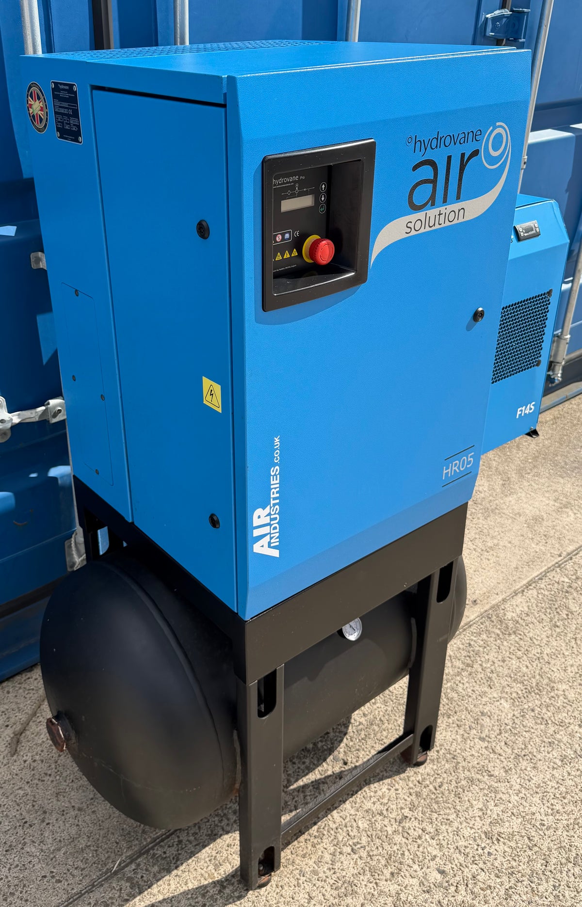 Hydrovane HR05AERD Receiver Mounted Rotary Vane Compressor + Dryer! 25cfm 10Bar!