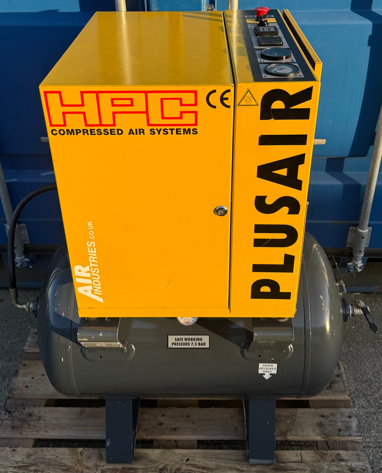 HPC / Kaeser SX6 Receiver Mounted Rotary Screw Compressor (4.0kW, 5.5HP, 21CFM)