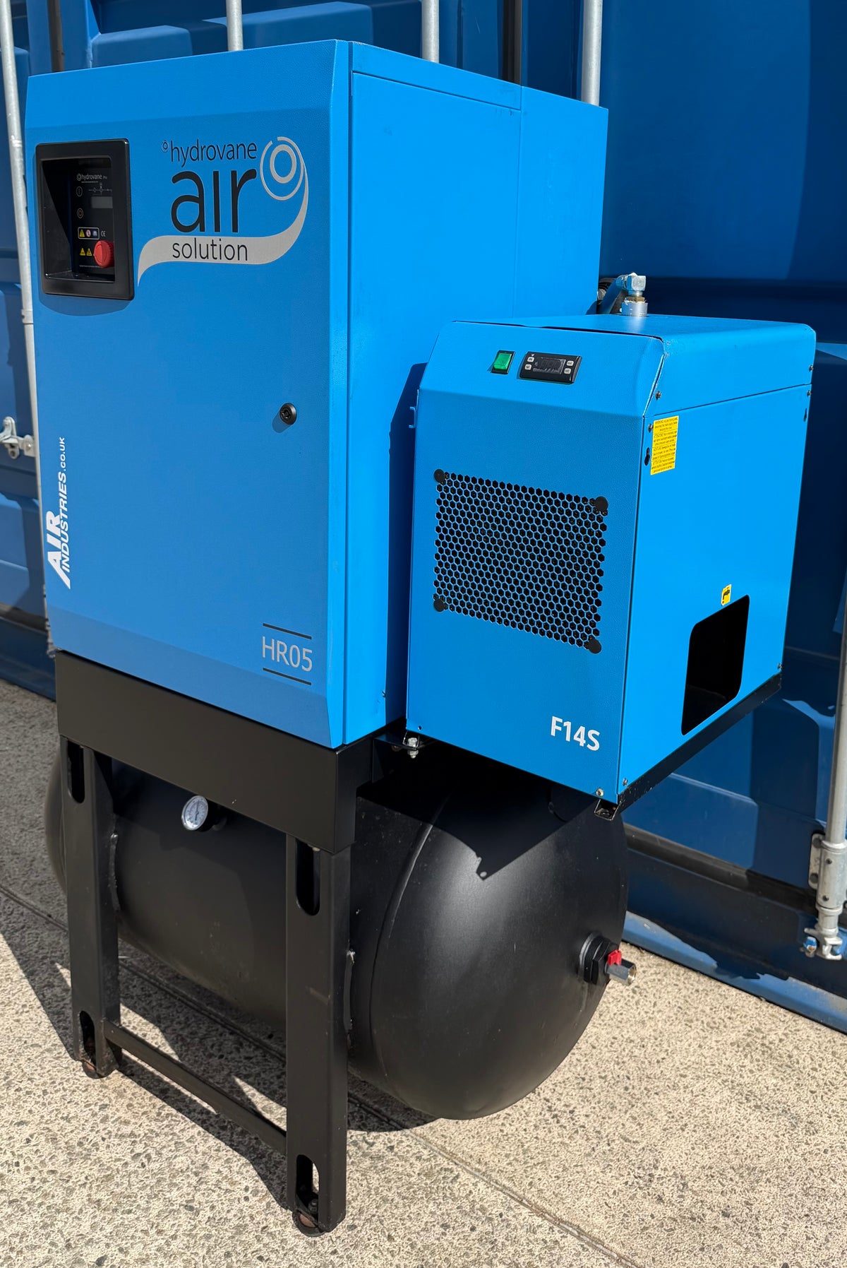 Hydrovane HR05AERD Receiver Mounted Rotary Vane Compressor + Dryer! 25cfm 10Bar!