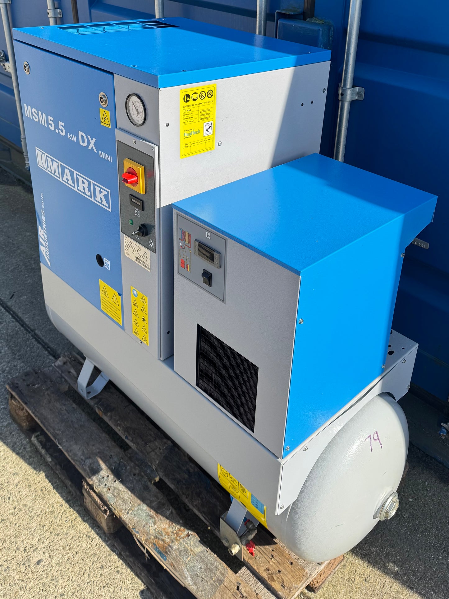 Mark MSM5.5 Receiver Mounted Rotary Screw Compressor With Dryer!