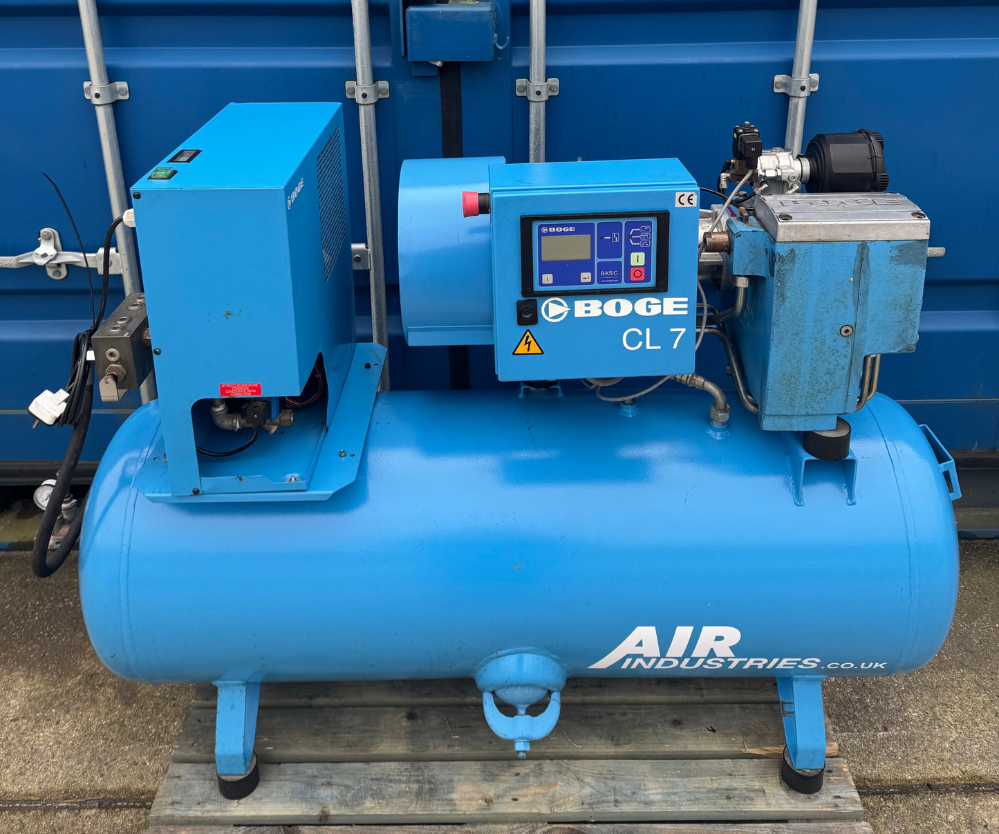 Boge CLD7-270 Receiver Mounted Rotary Screw Compressor + Dryer (25Cfm, 5.5Kw)
