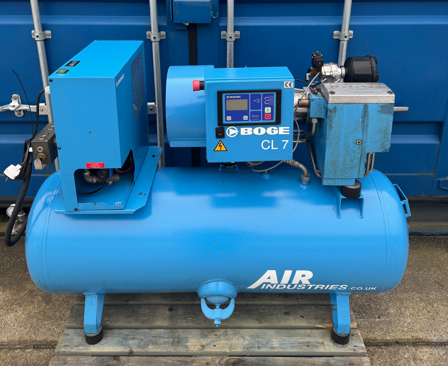 Boge CLD7-270 Receiver Mounted Rotary Screw Compressor + Dryer (25Cfm, 5.5Kw)