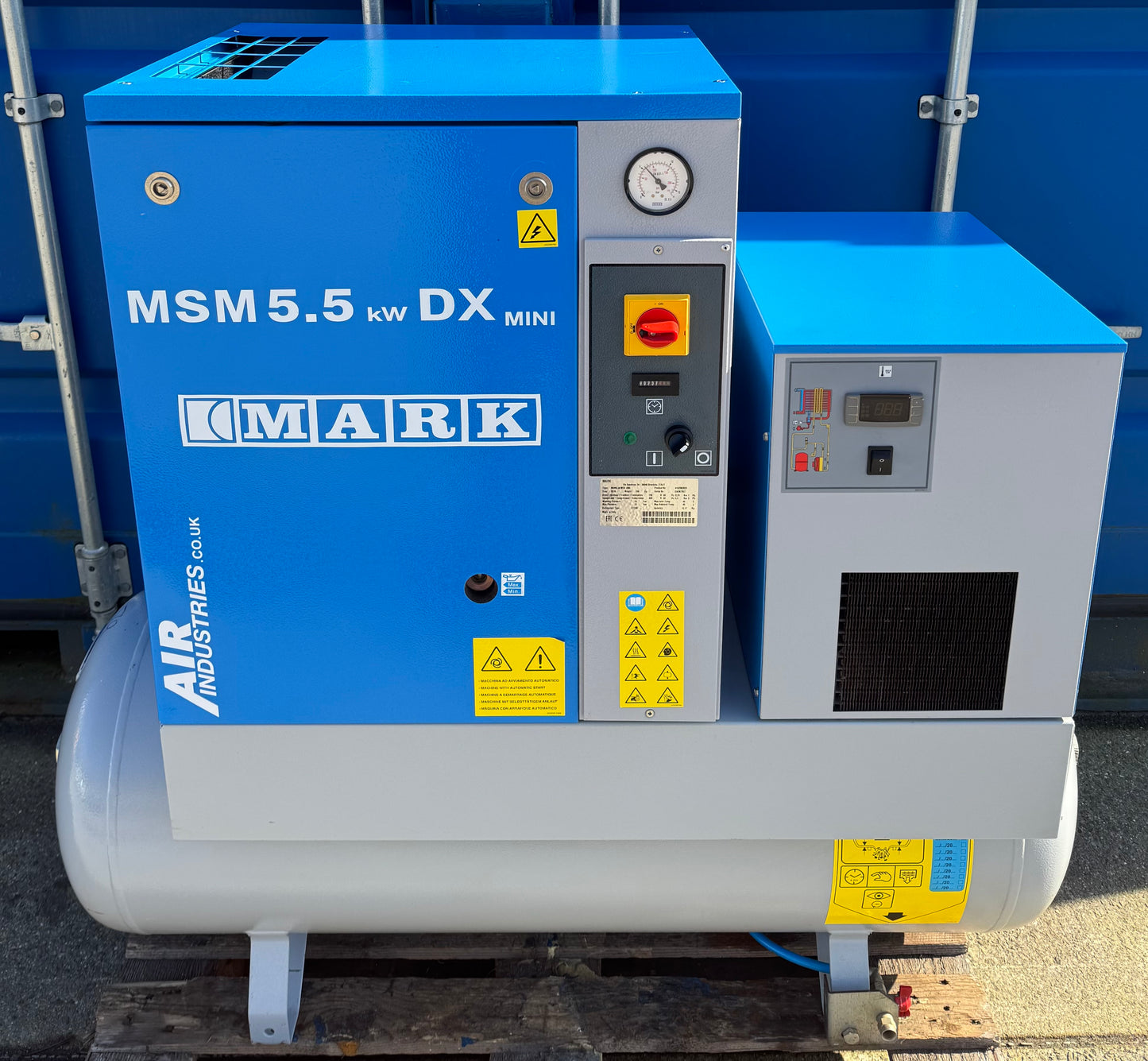 Mark MSM5.5 Receiver Mounted Rotary Screw Compressor With Dryer!