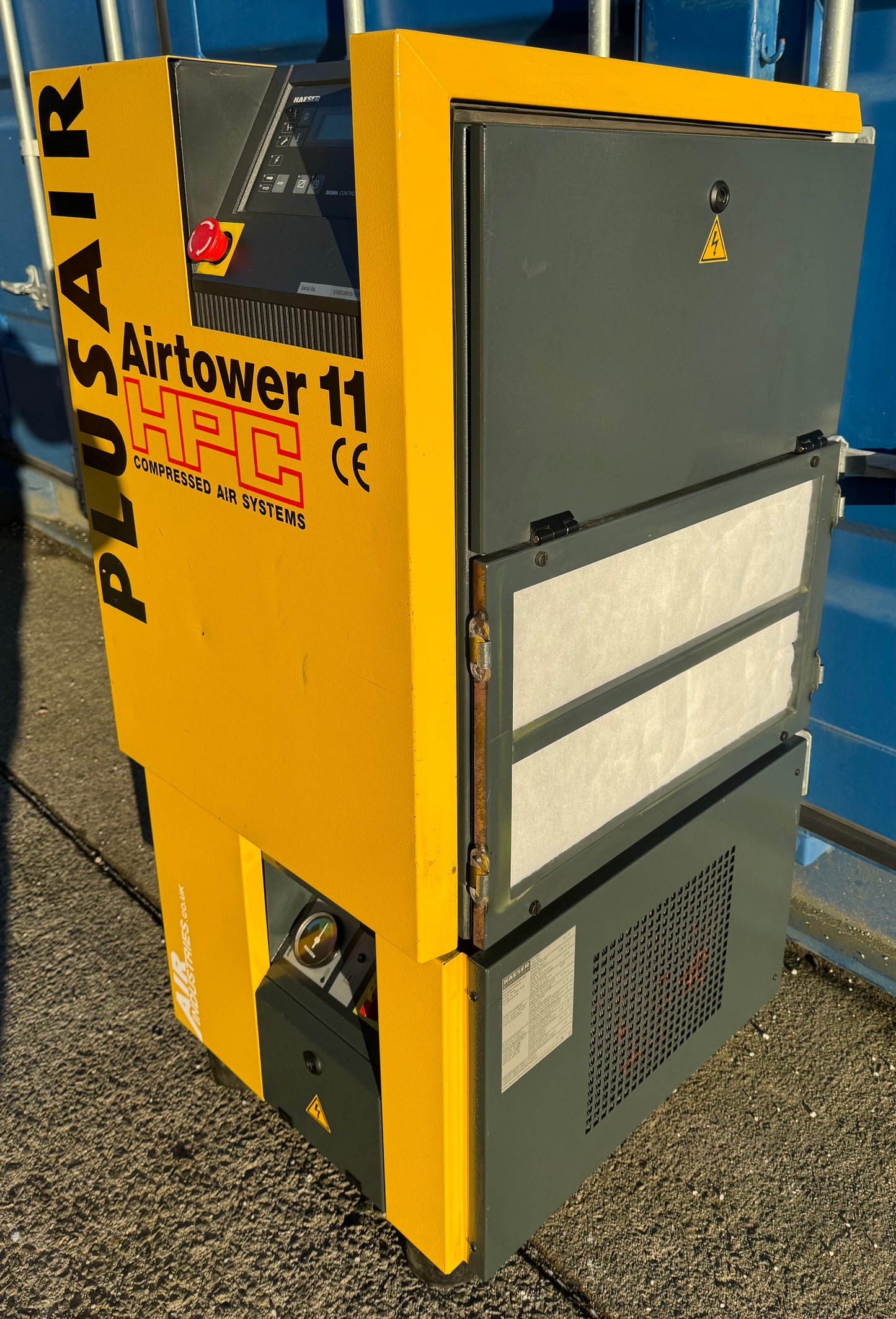 Kaeser Airtower 11 Rotary Screw Compressor + Dryer (40CFM, 8Bar, 7.5kW)