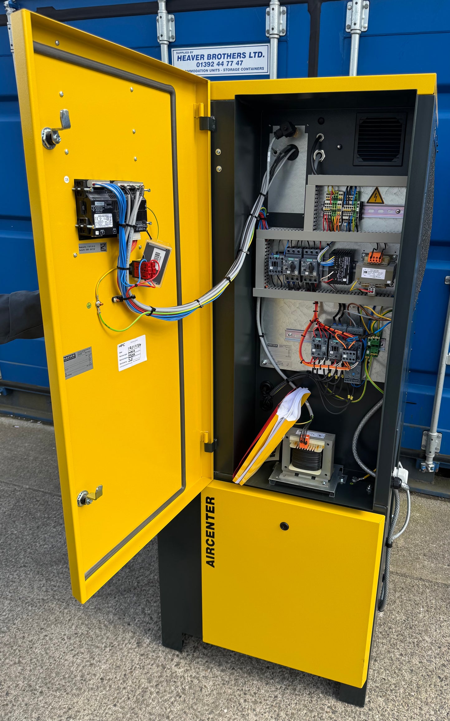 HPC / Kaeser Aircenter 25 Rotary Screw Compressor + Dryer 15Kw, 20Hp, 88.28cfm