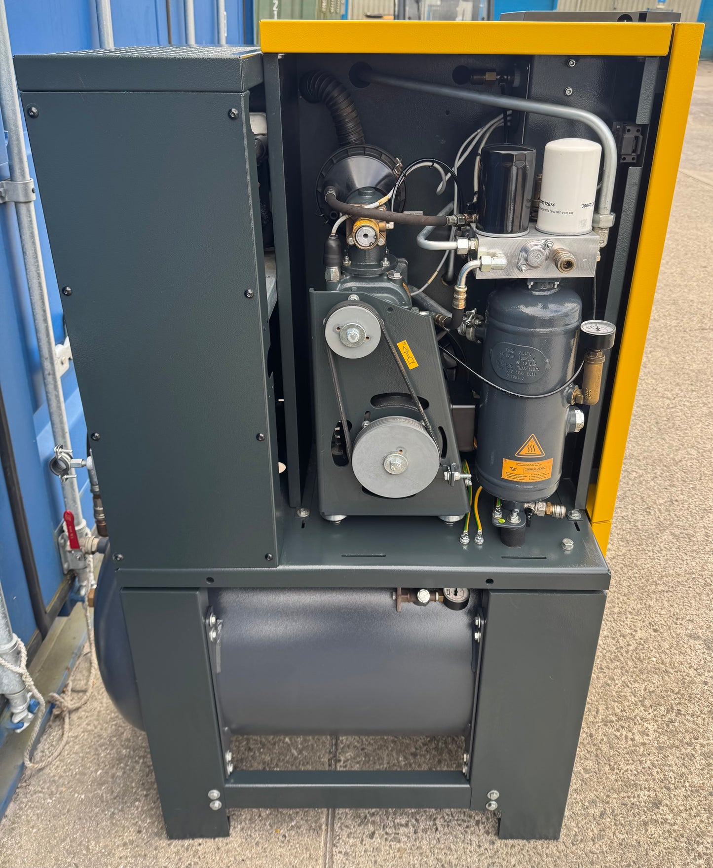 Kaeser Aircenter 8 Rotary Screw Compressor + Receiver + Dryer (5.5kW, 28CFM)