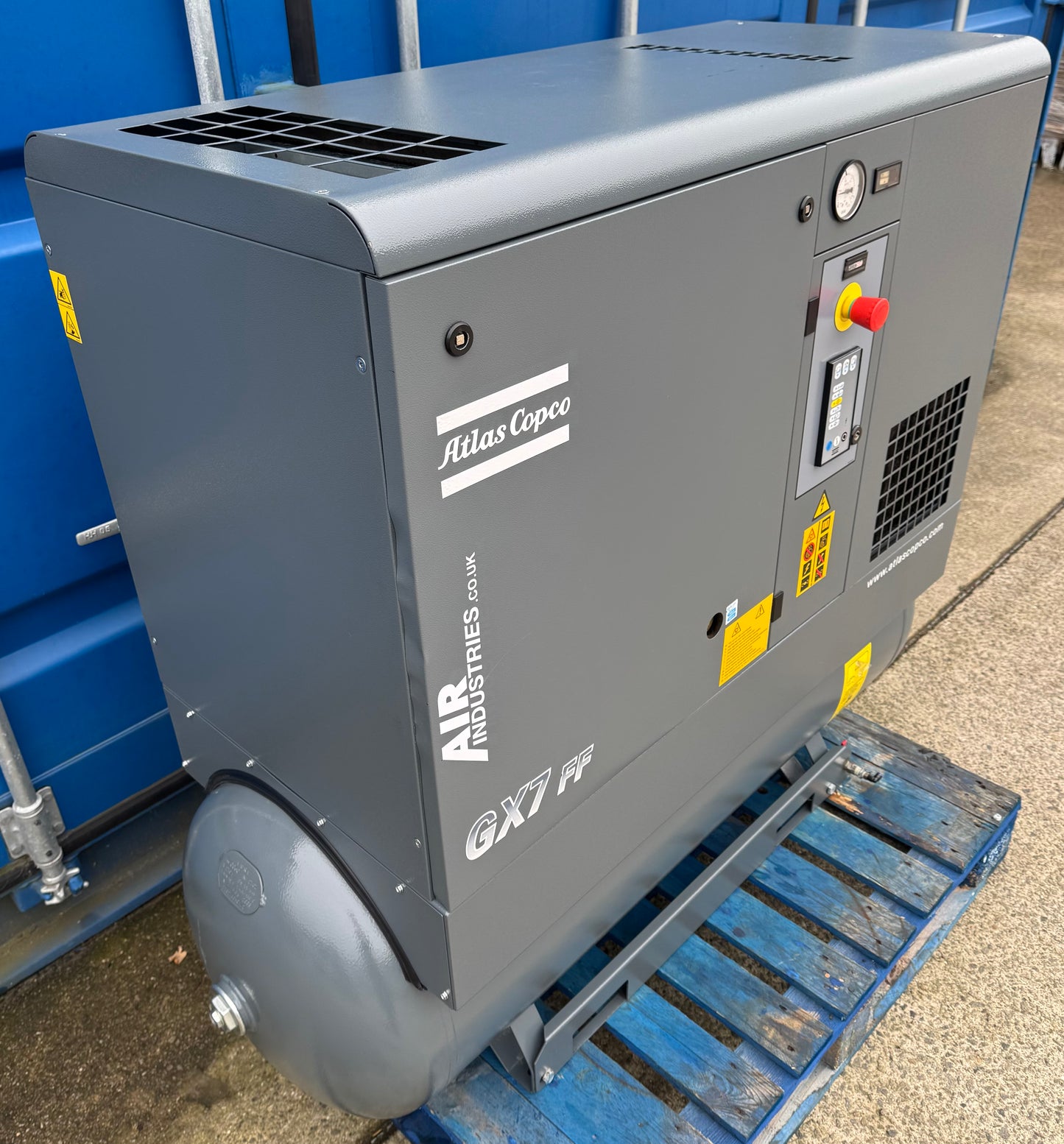 Atlas Copco GX7FF Receiver Mounted Rotary Screw Compressor With Dryer!