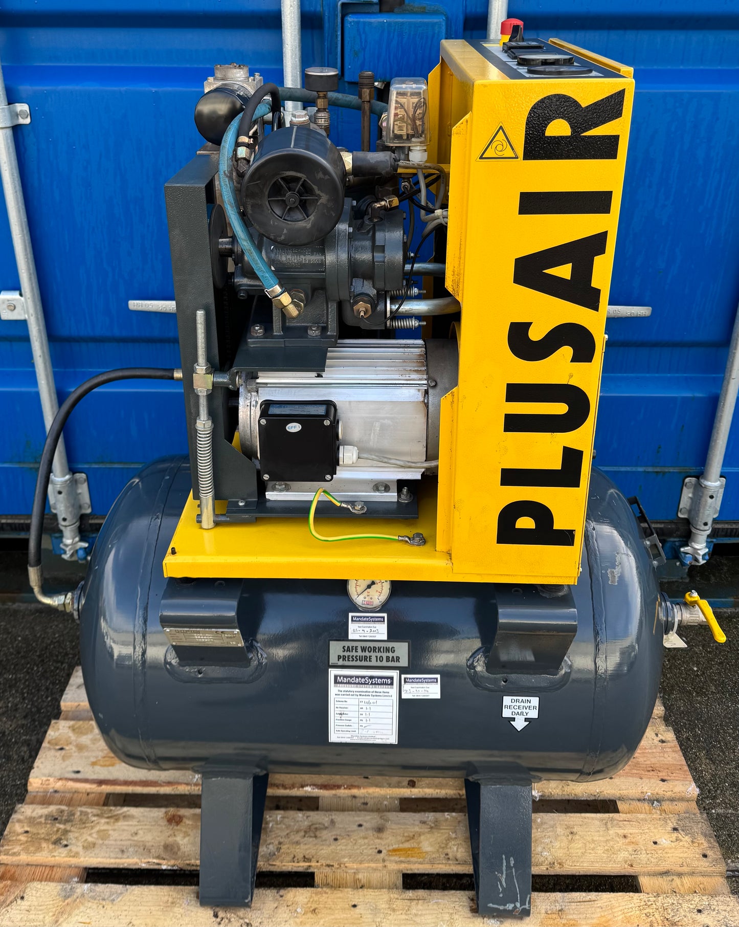 HPC / Kaeser SX6 Receiver Mounted Rotary Screw Compressor (4.0kW, 5.5HP, 16.5CFM)