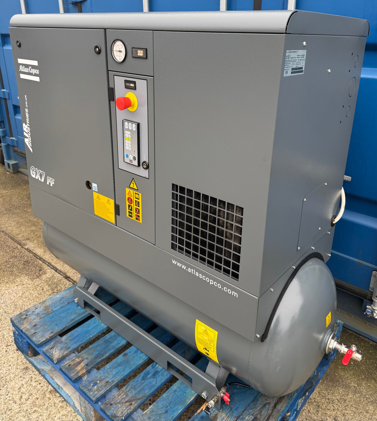 Atlas Copco GX7FF Receiver Mounted Rotary Screw Compressor With Dryer!