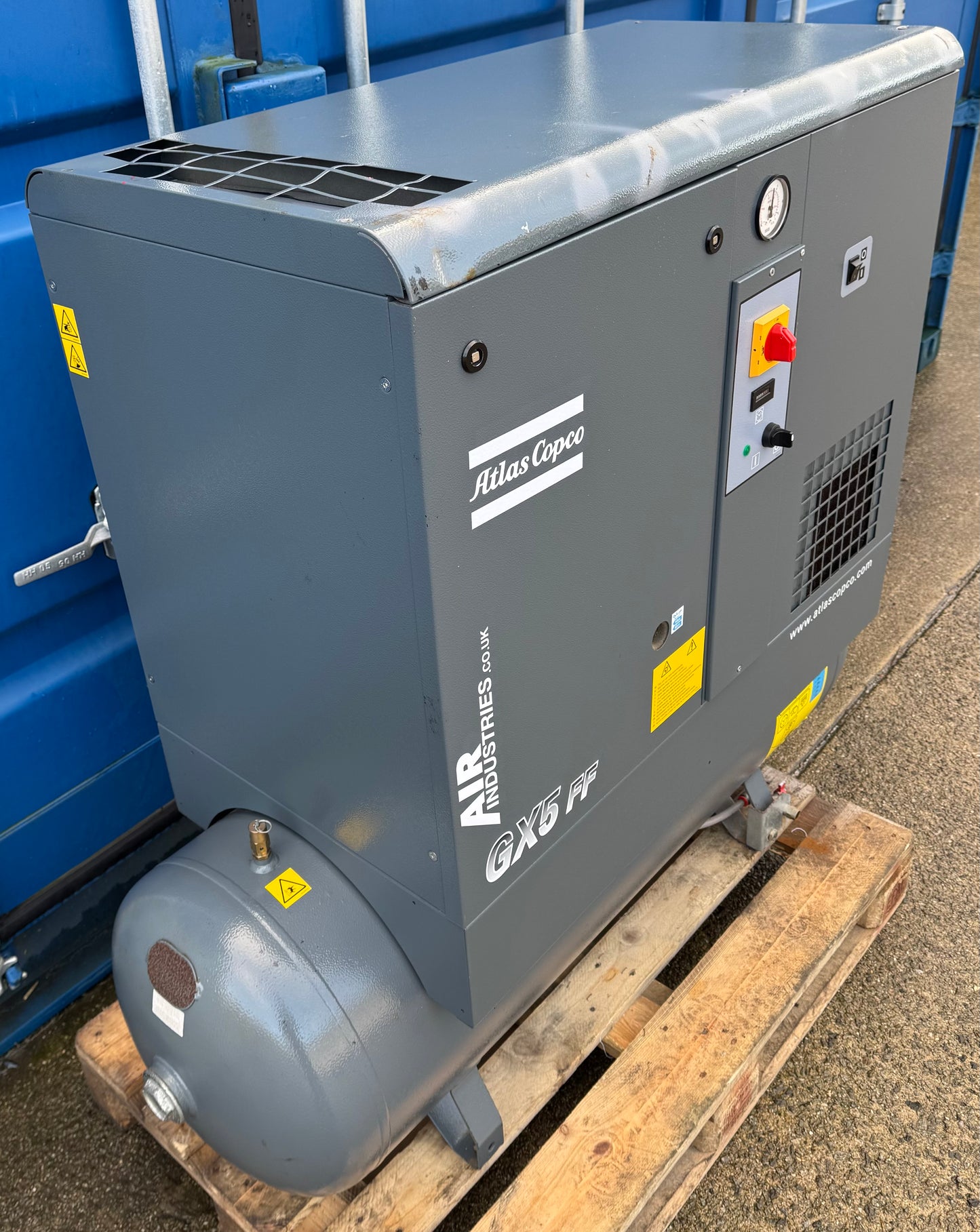 Atlas Copco GX5FF Receiver Mounted Rotary Screw Compressor With Dryer!