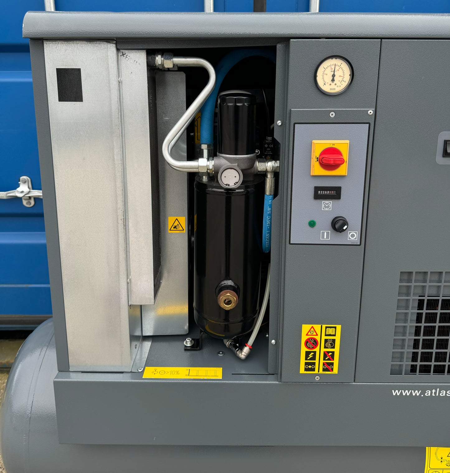 Atlas Copco GX5FF Receiver Mounted Rotary Screw Compressor With Dryer!