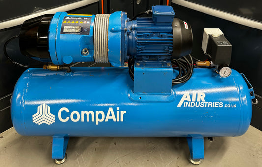 Hydrovane HV02 Receiver Mounted Rotary Vane Compressor (400v Three Phase)