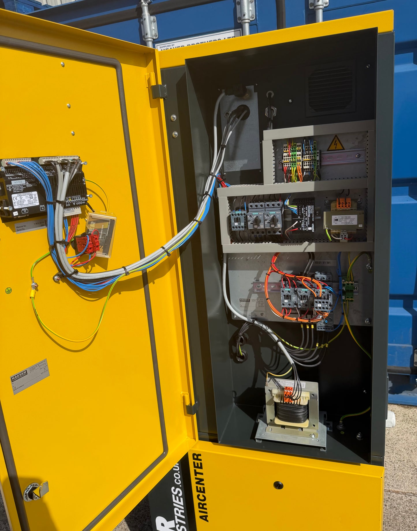 HPC / Kaeser Aircenter 22 Rotary Screw Compressor + Dryer 11Kw, 15Hp, 70cfm