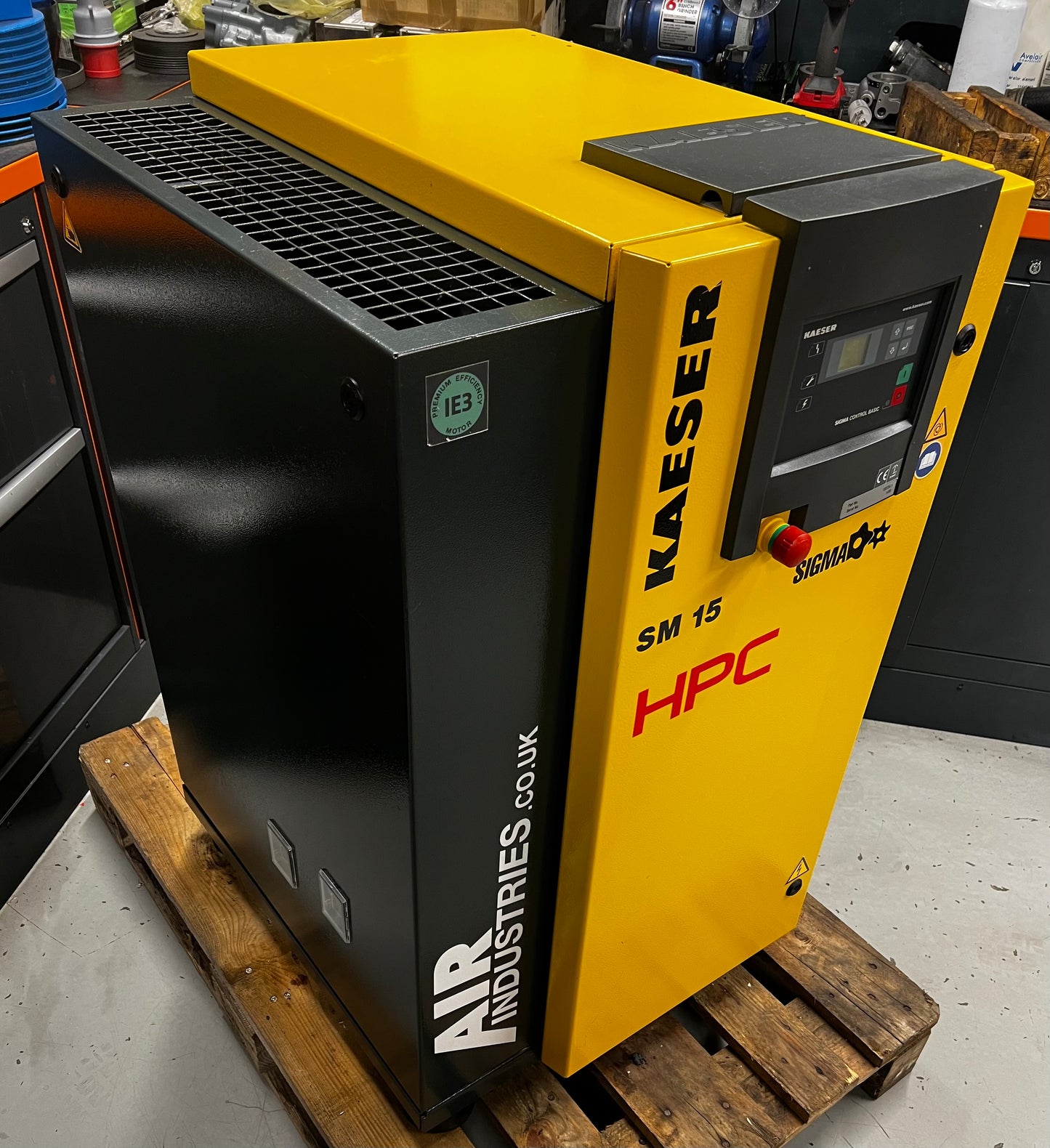 HPC / Kaeser SM15 Floor Mounted Rotary Screw Compressor (9.0Kw, 53CFM)