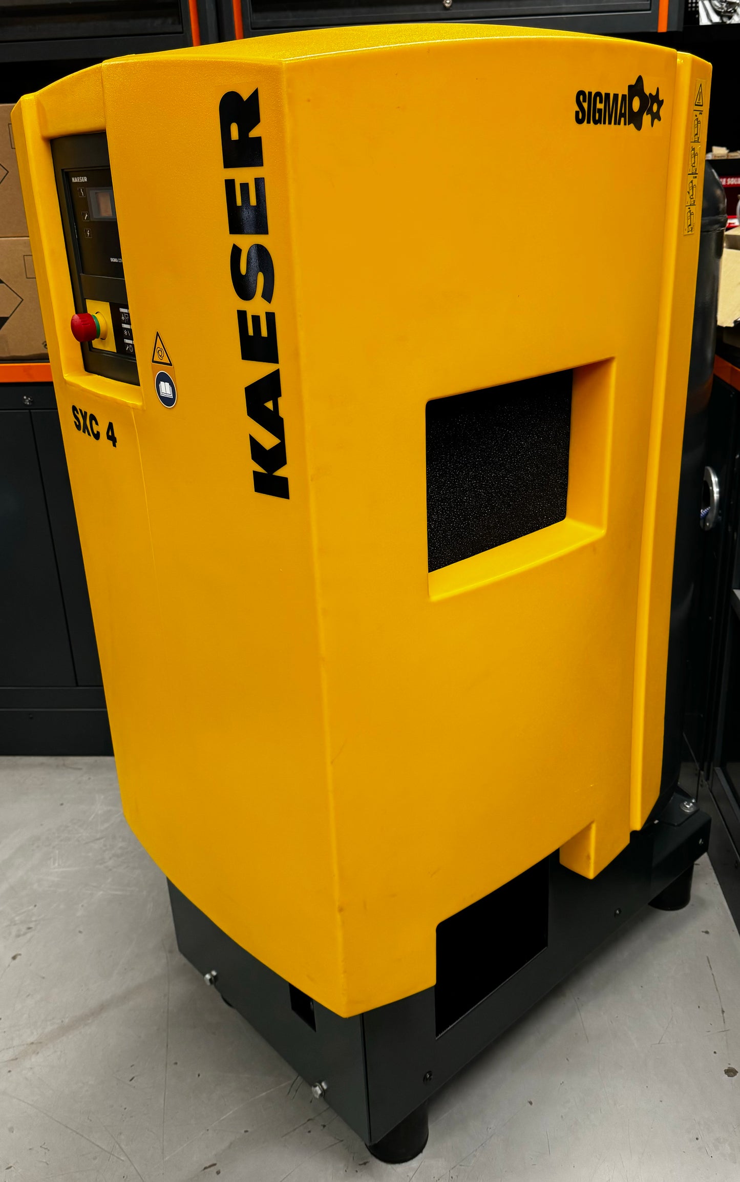 Kaeser SXC4 Rotary Screw Compressor + Dryer + Receiver (9Cfm, 3.0Kw, 15Bar)