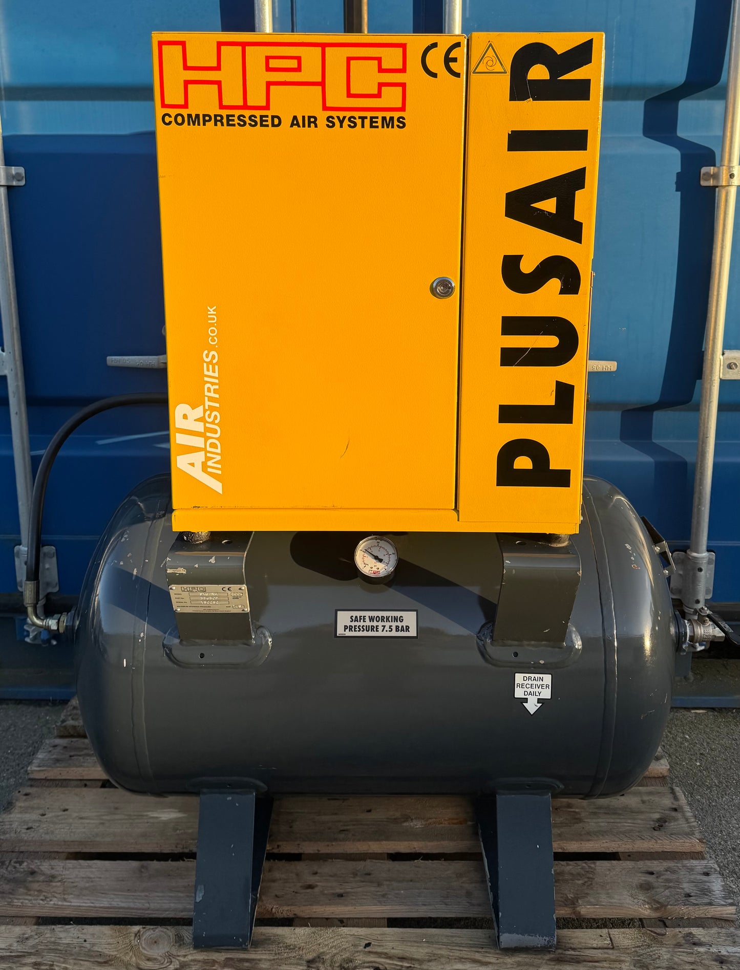 HPC / Kaeser SX6 Receiver Mounted Rotary Screw Compressor (4.0kW, 5.5HP, 21CFM)