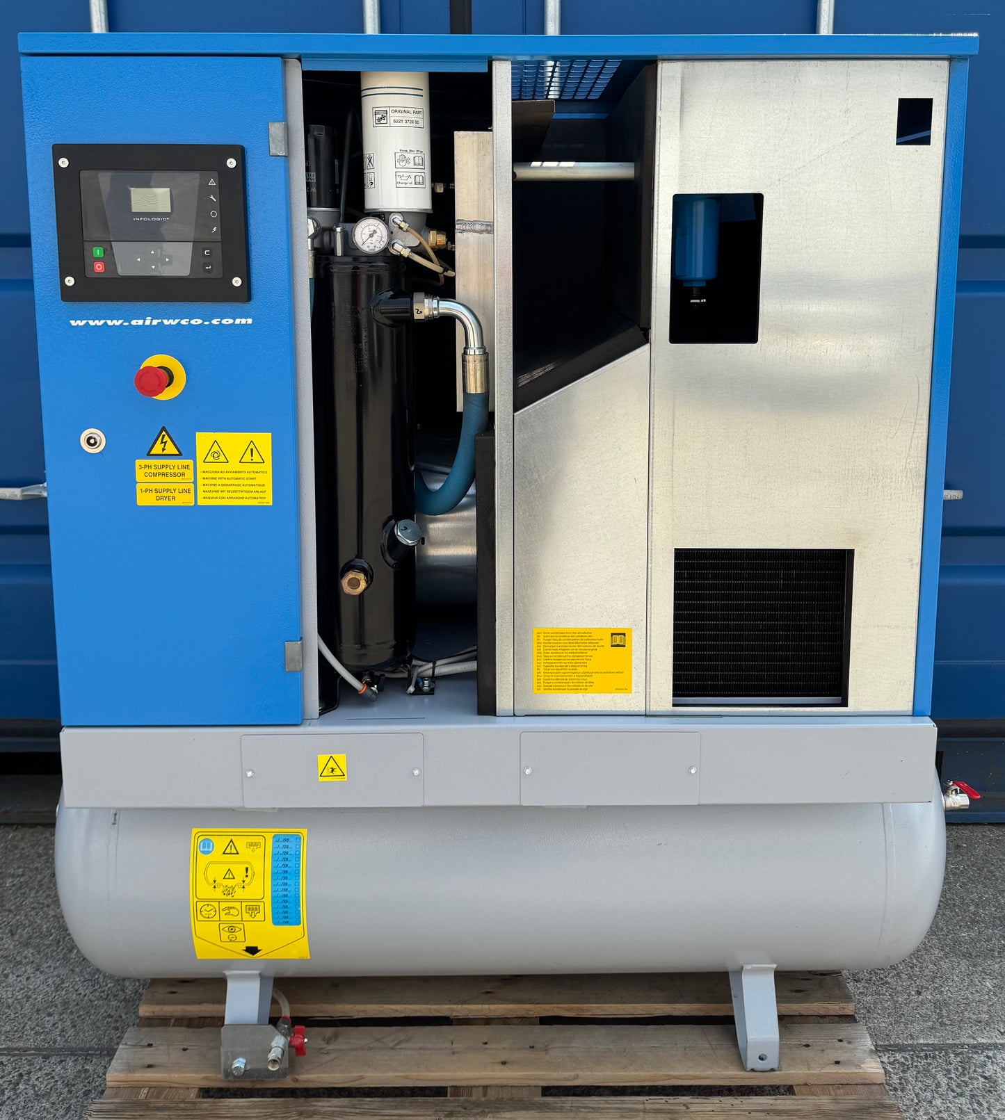 Worthington RLR1500T Receiver Mounted Rotary Screw Compressor + Dryer! 11Kw, (50Cfm)