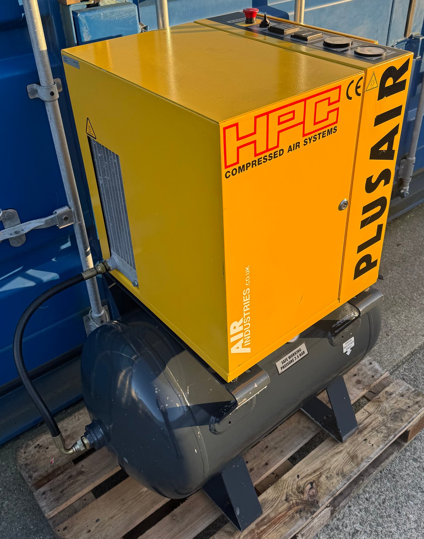 HPC / Kaeser SX6 Receiver Mounted Rotary Screw Compressor (4.0kW, 5.5HP, 21CFM)