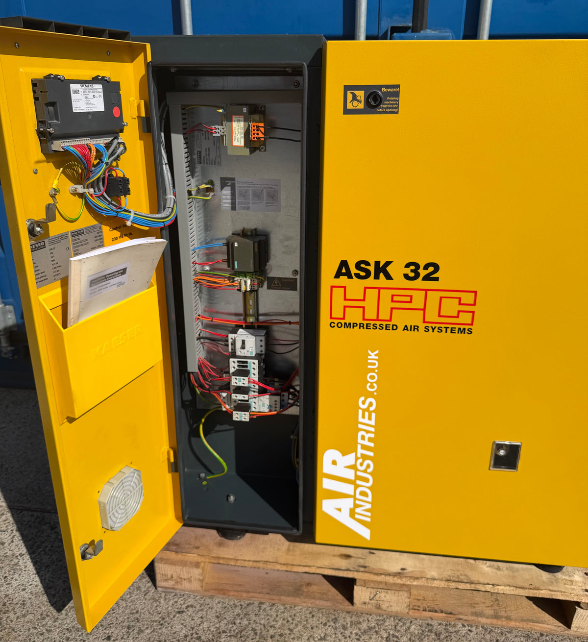 HPC / Kaeser ASK32 Rotary Screw Compressor, 18.5Kw, 93cfm, 11Bar!