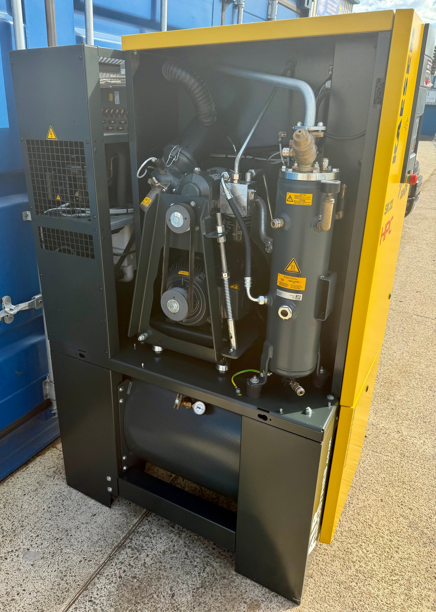 HPC / Kaeser Aircenter 22 Rotary Screw Compressor + Dryer 11Kw, 15Hp, 70cfm