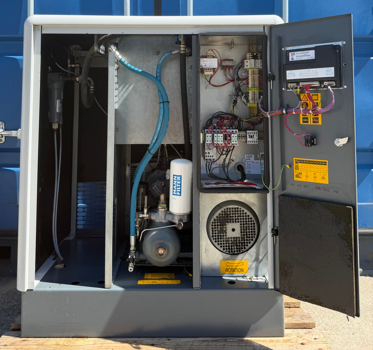 Atlas Copco GA11 Floor Mounted Rotary Screw Compressor, 11Kw, 42cfm, 13Bar!
