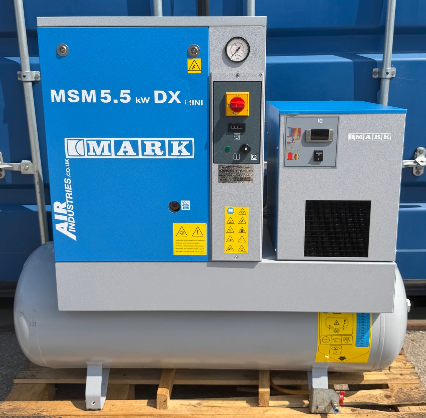 Mark MSM5.5 Receiver Mounted Rotary Screw Compressor With Dryer!