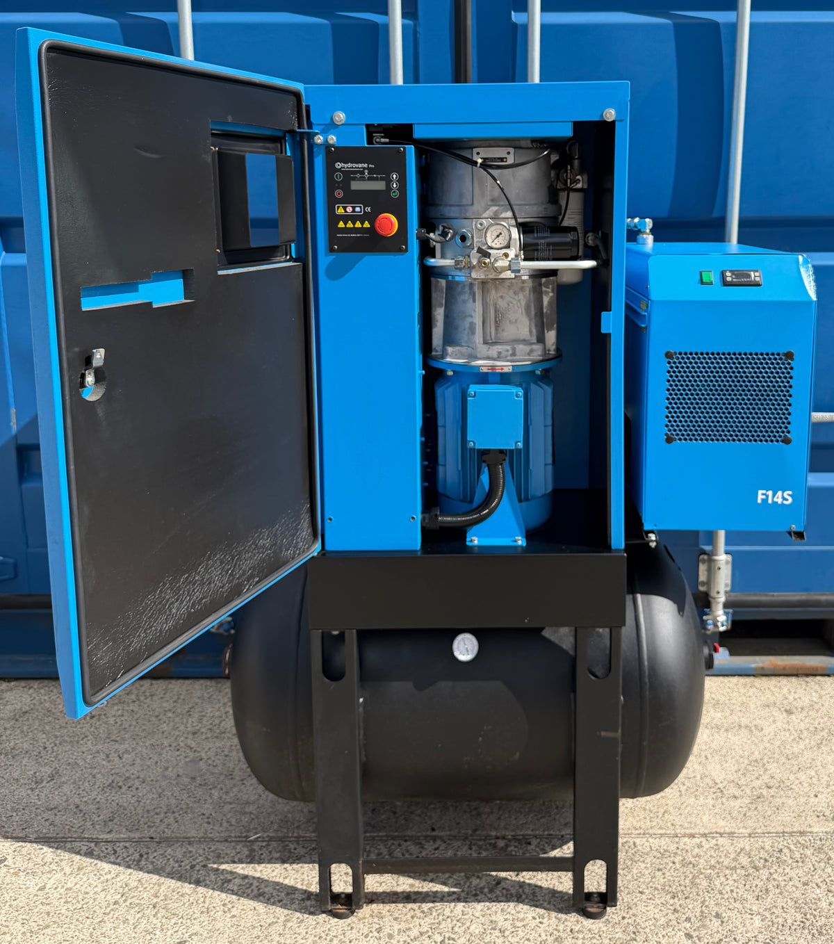 Hydrovane HR05AERD Receiver Mounted Rotary Vane Compressor + Dryer! 25cfm 10Bar!