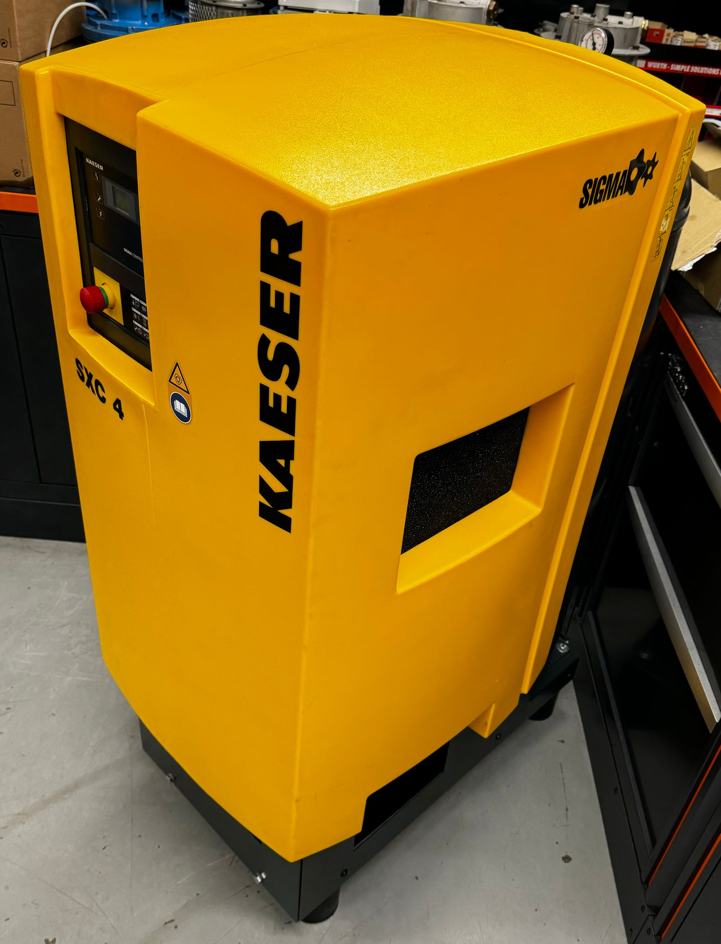 Kaeser SXC4 Rotary Screw Compressor + Dryer + Receiver (9Cfm, 3.0Kw, 15Bar)