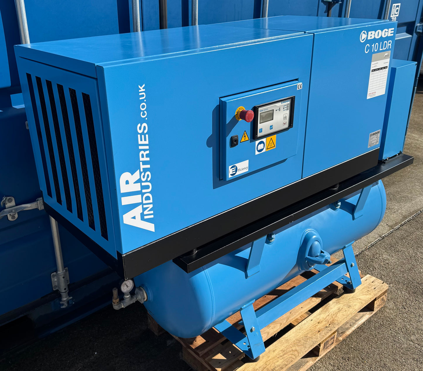 Boge C10LDR-350 Receiver Mounted Rotary Screw Compressor + Dryer (36Cfm, 7.5Kw)