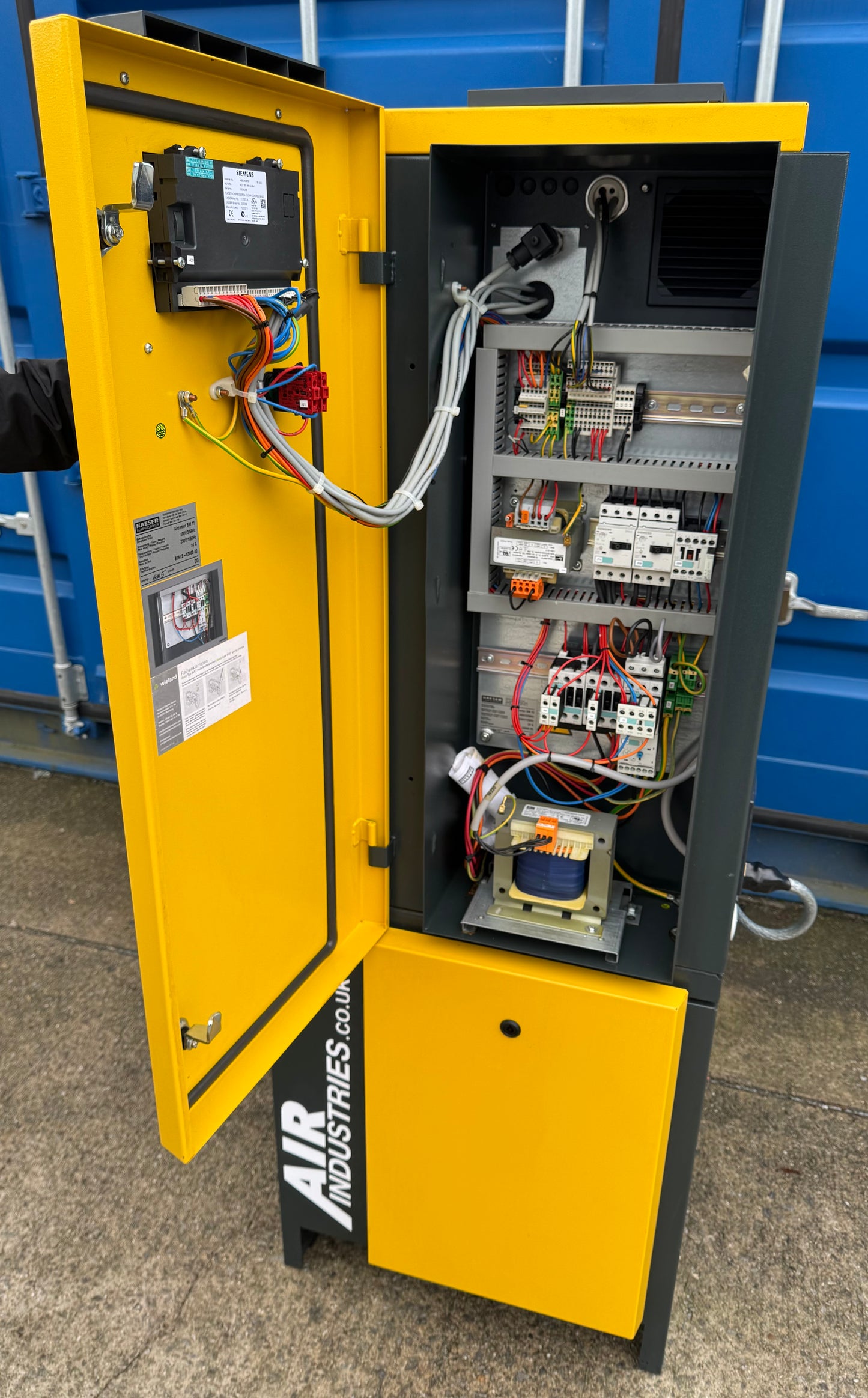 HPC / Kaeser Aircenter 15 Rotary Screw Compressor + Receiver + Dryer 9.0Kw, 53cfm!