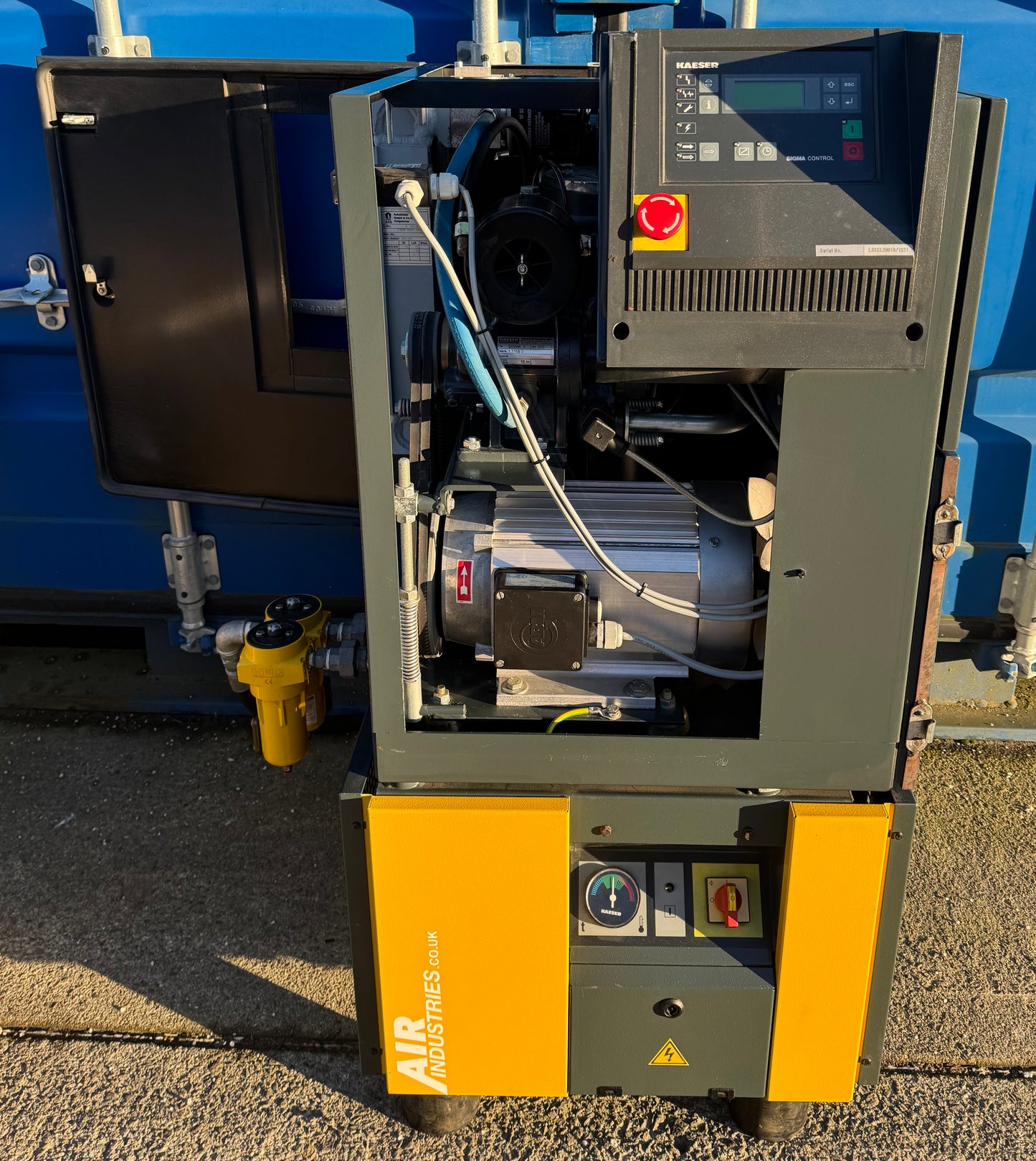 Kaeser Airtower 11 Rotary Screw Compressor + Dryer (40CFM, 8Bar, 7.5kW)