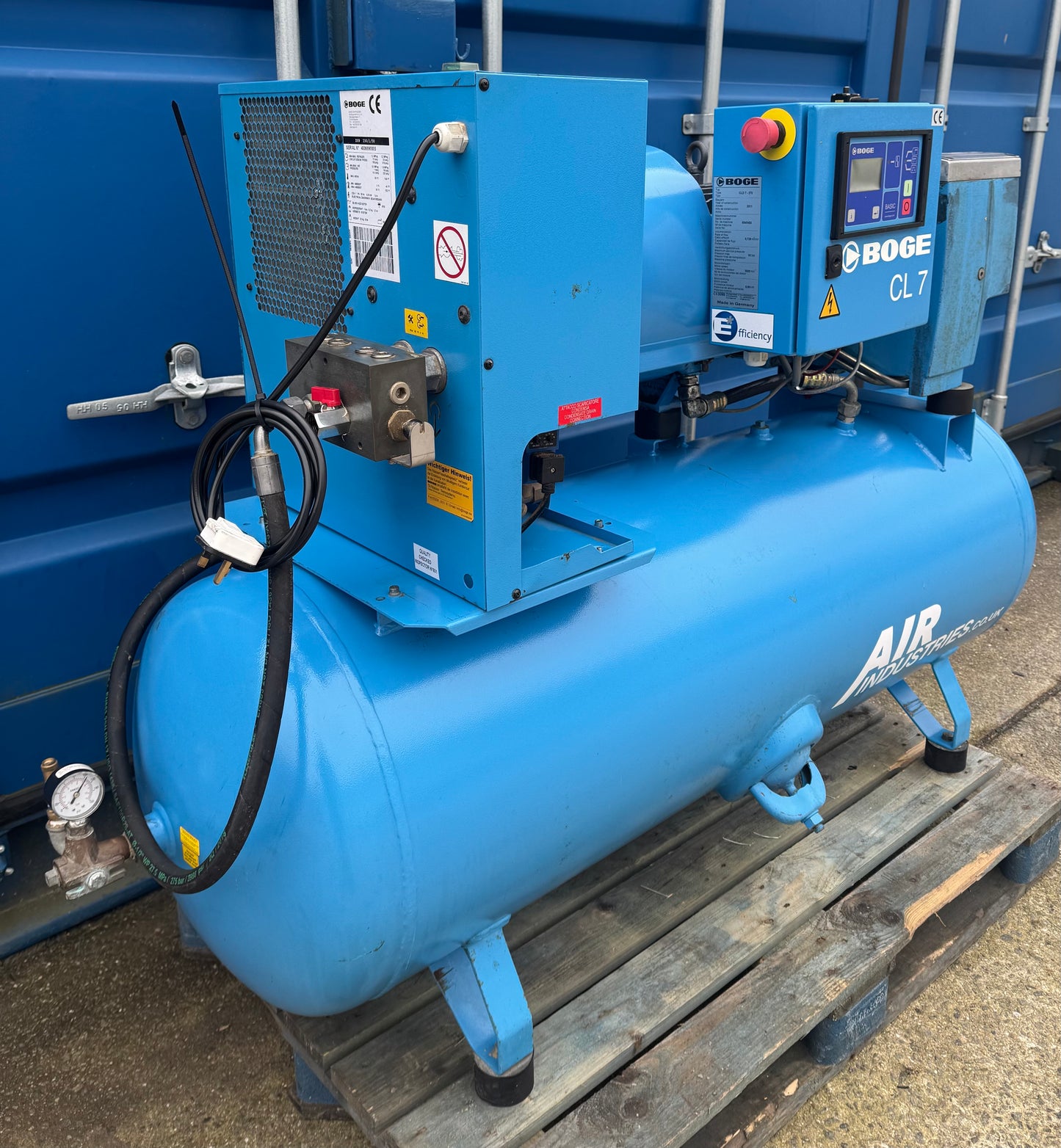 Boge CLD7-270 Receiver Mounted Rotary Screw Compressor + Dryer (25Cfm, 5.5Kw)