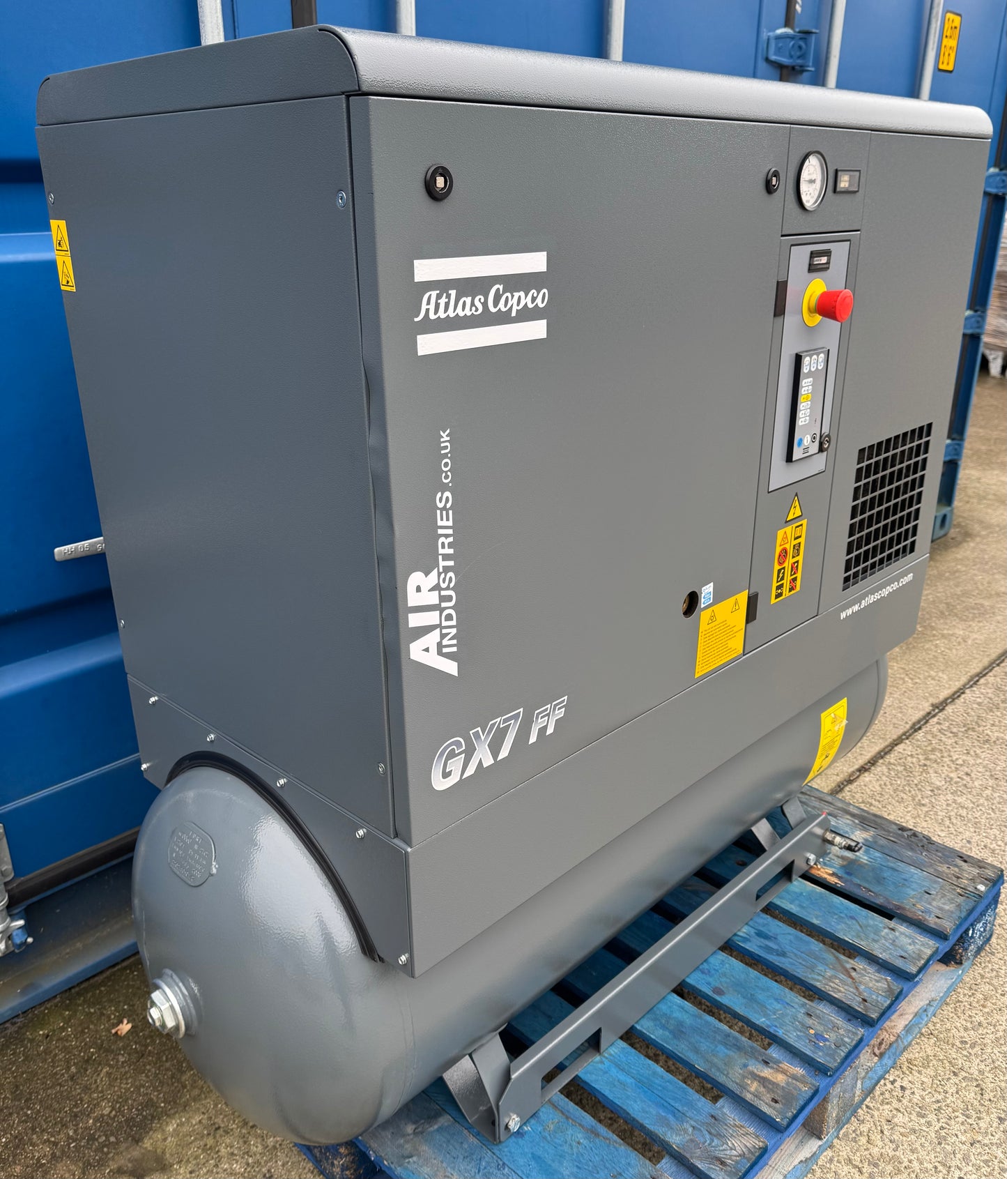 Atlas Copco GX7FF Receiver Mounted Rotary Screw Compressor With Dryer!