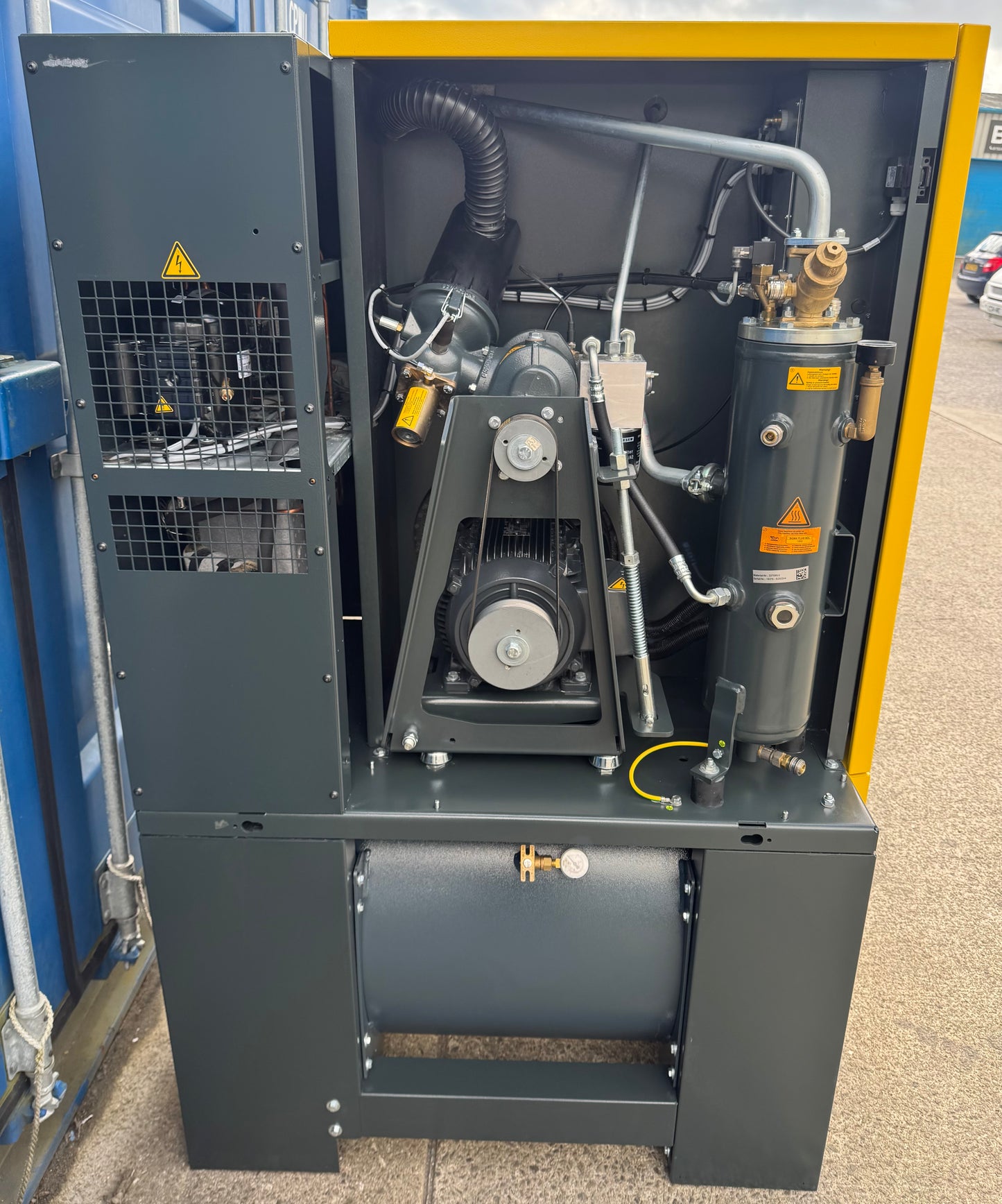 HPC / Kaeser Aircenter 25 Rotary Screw Compressor + Dryer 15Kw, 20Hp, 88.28cfm