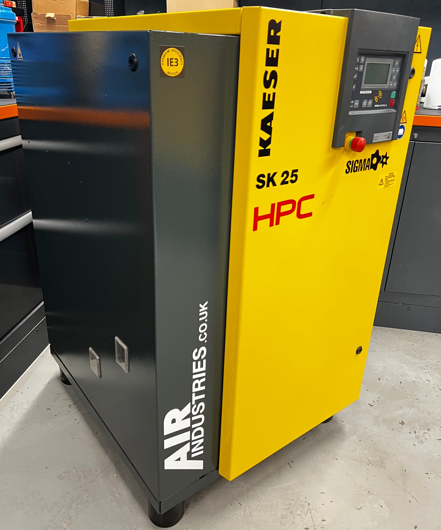 HPC / Kaeser SK25 Rotary Screw Compressor (15Kw, 20HP, 88.28CFM, 8Bar)