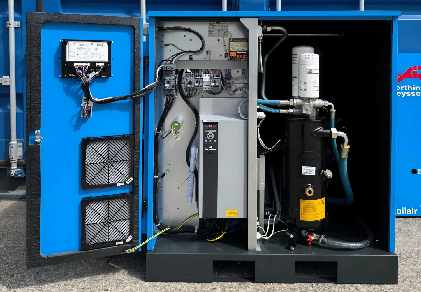 Worthington RLR25V Variable Speed Drive Rotary Screw Compressor, 118Cfm! 18.5Kw!