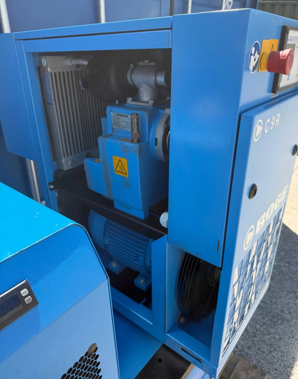 Boge C9DR-270 Receiver Mounted Rotary Screw Compressor + Dryer (42Cfm, 7.5Kw)