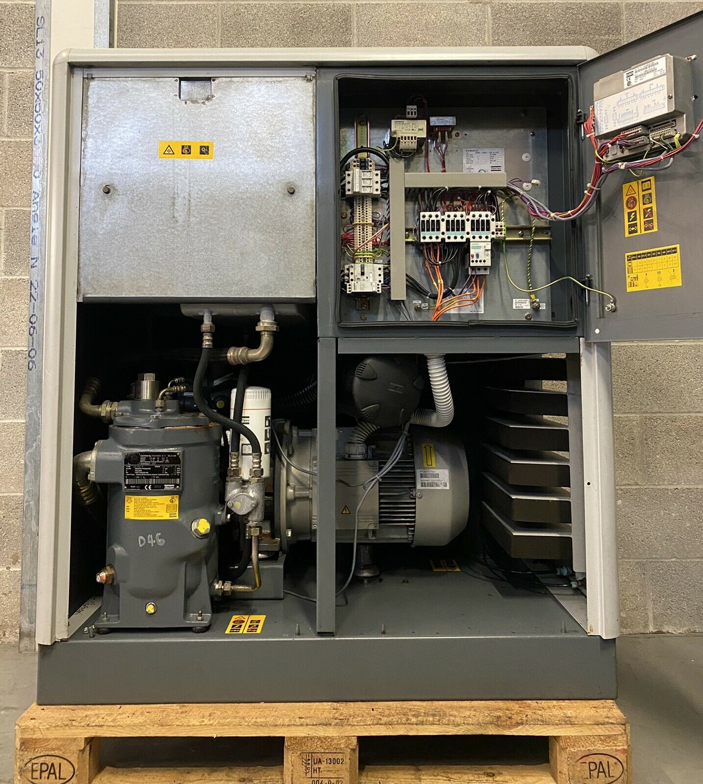 Atlas Copco GA11 Rotary Screw Compressor 11kW 15HP 68CFM 7.5Bar